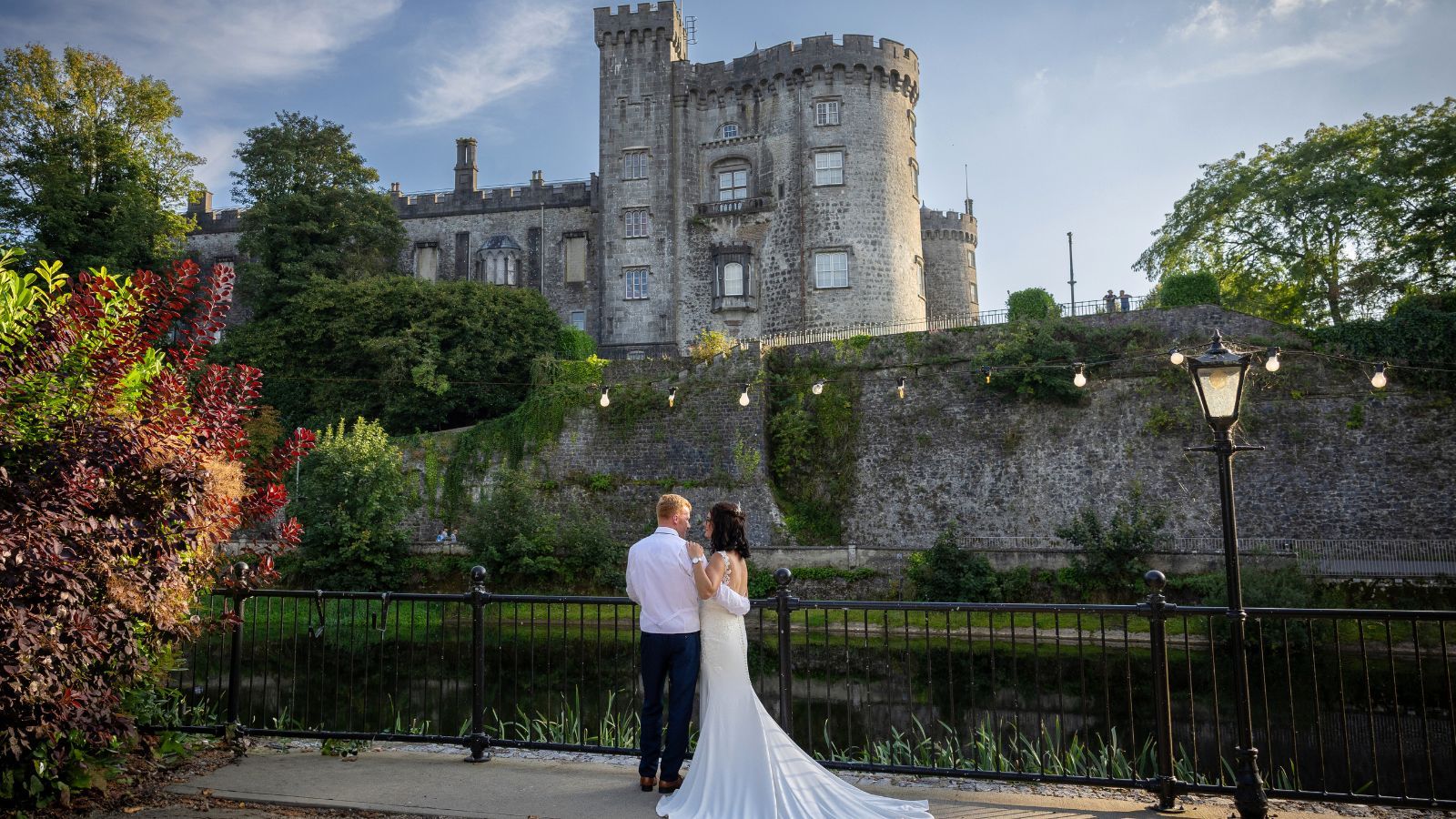 Weddings At The River Court Hotel